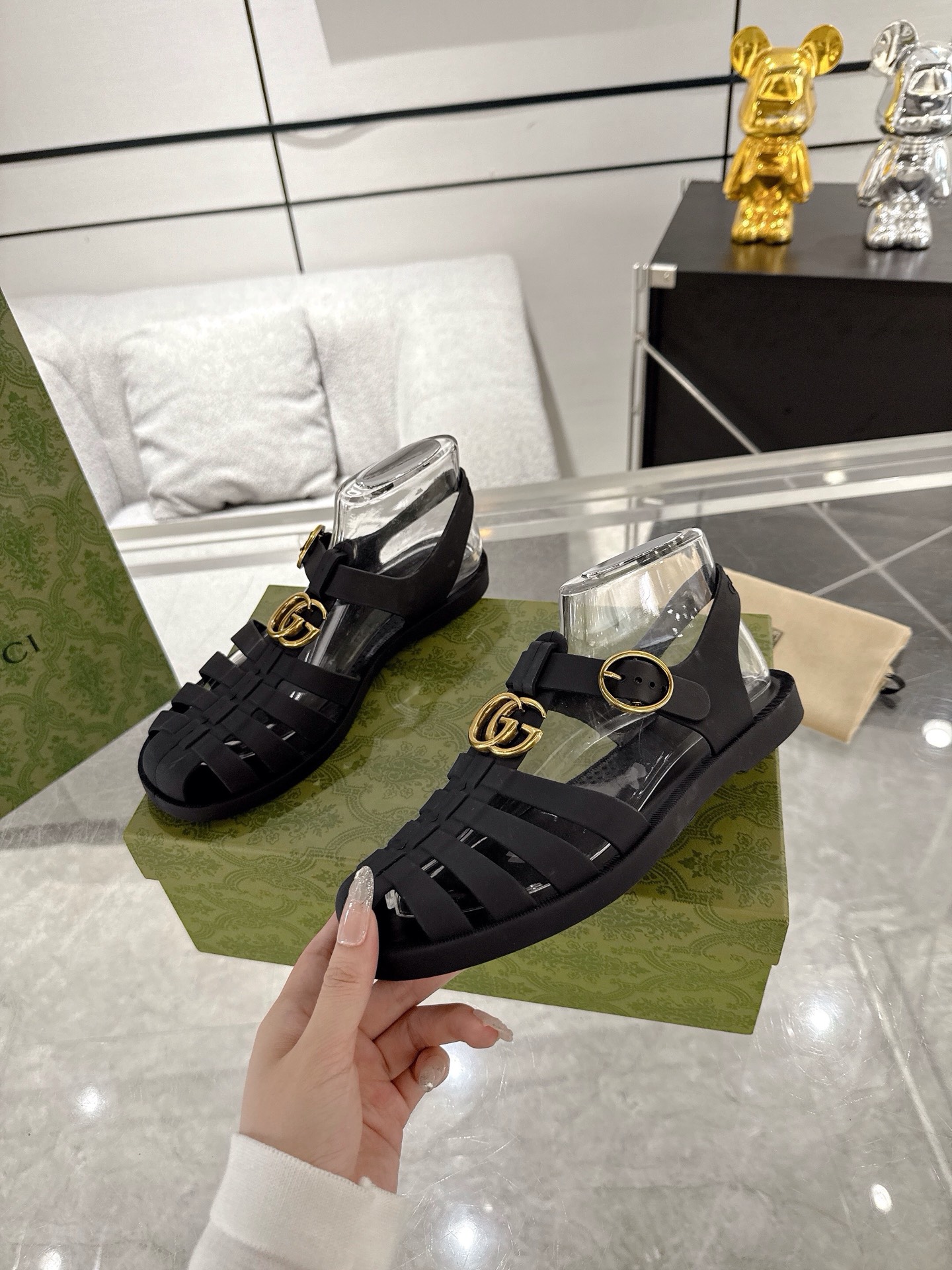 GucciShoes