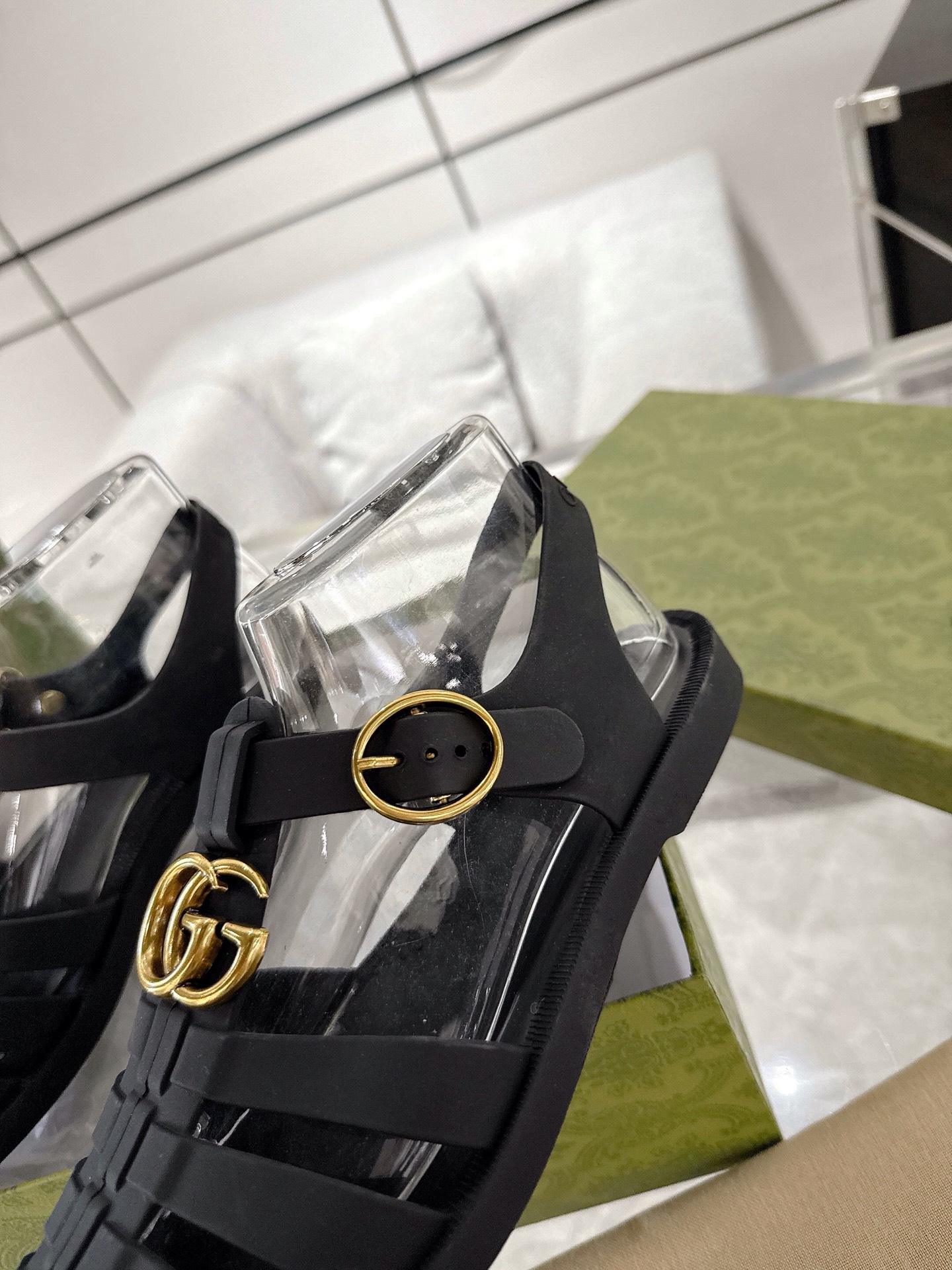 GucciShoes