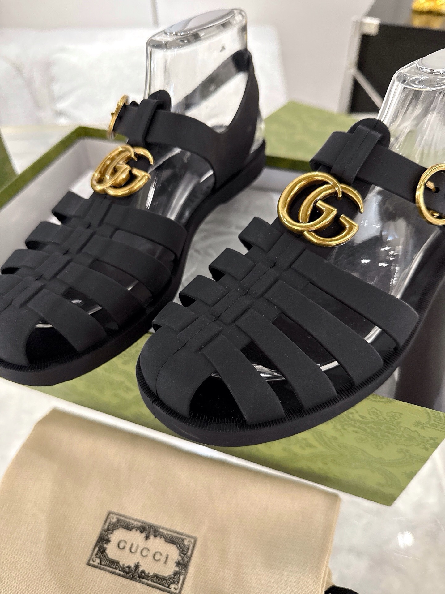 GucciShoes