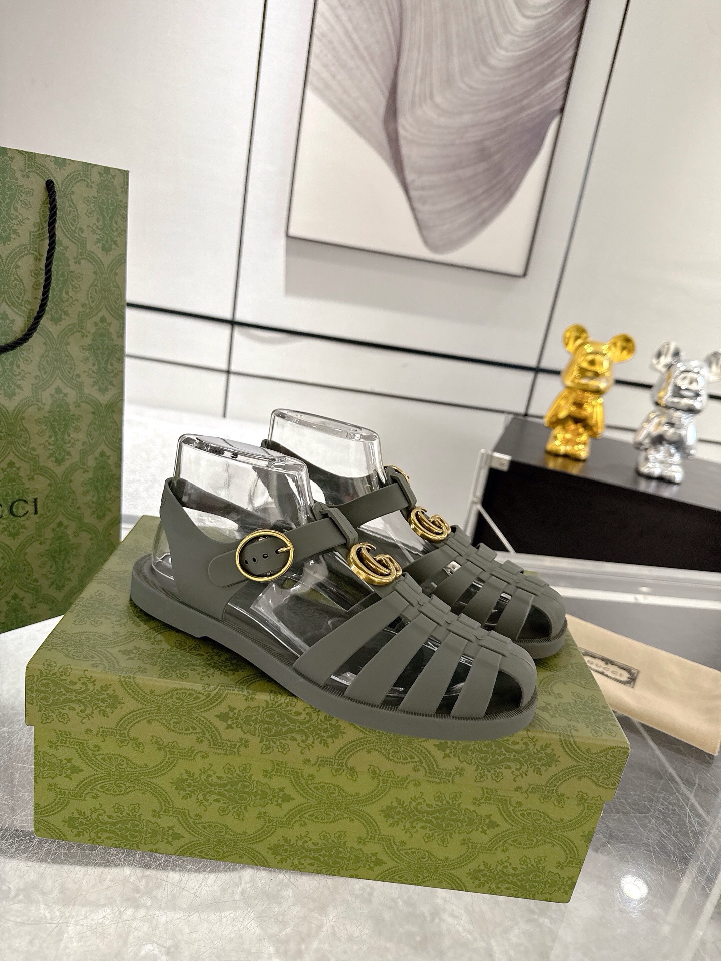 GucciShoes