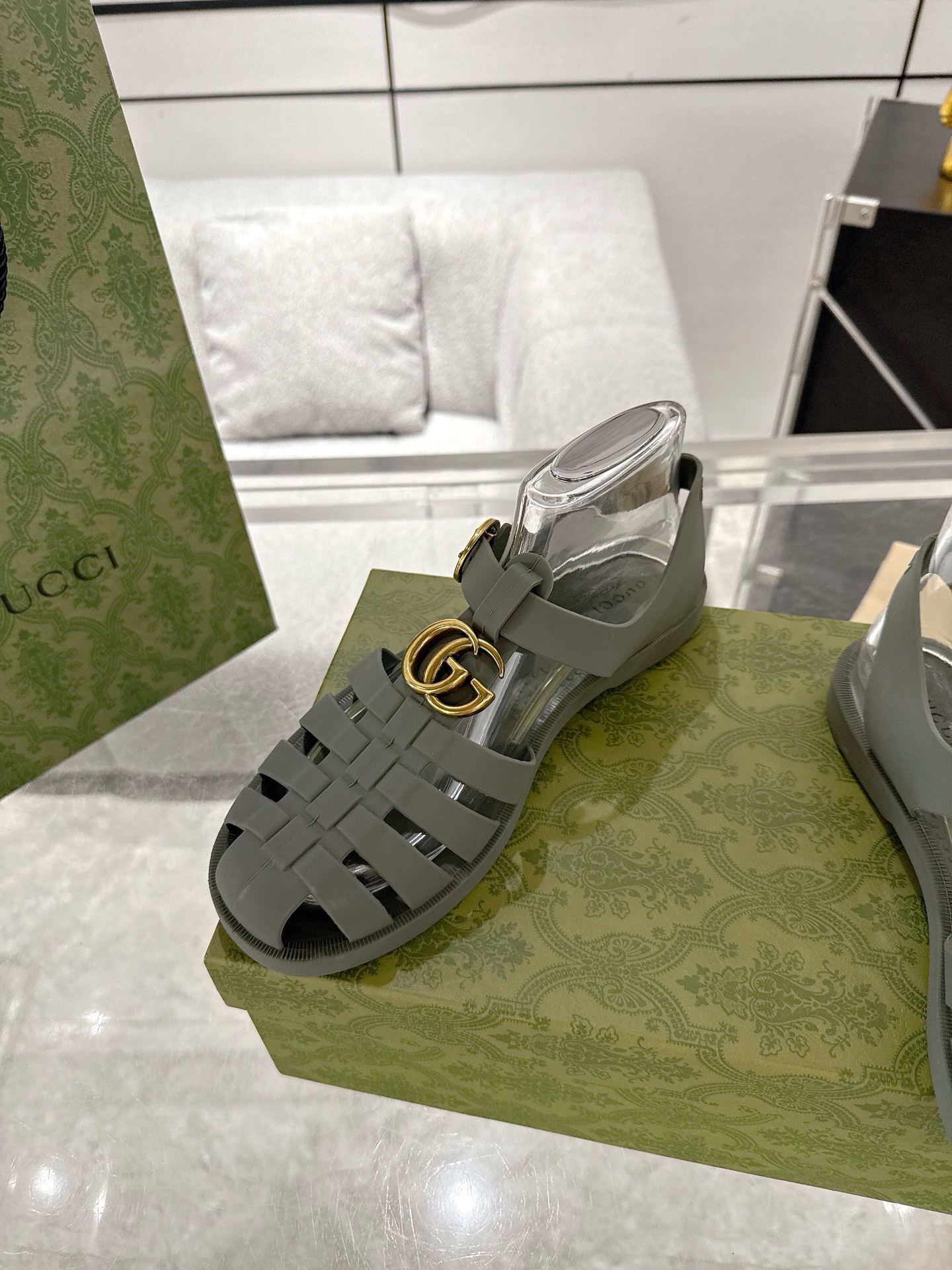 GucciShoes