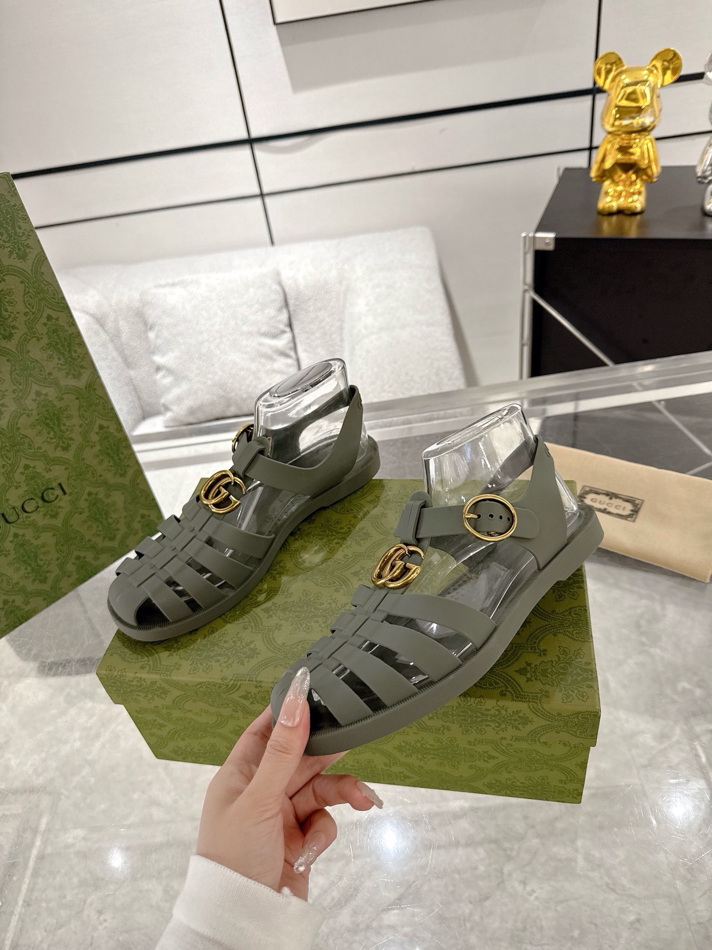 GucciShoes