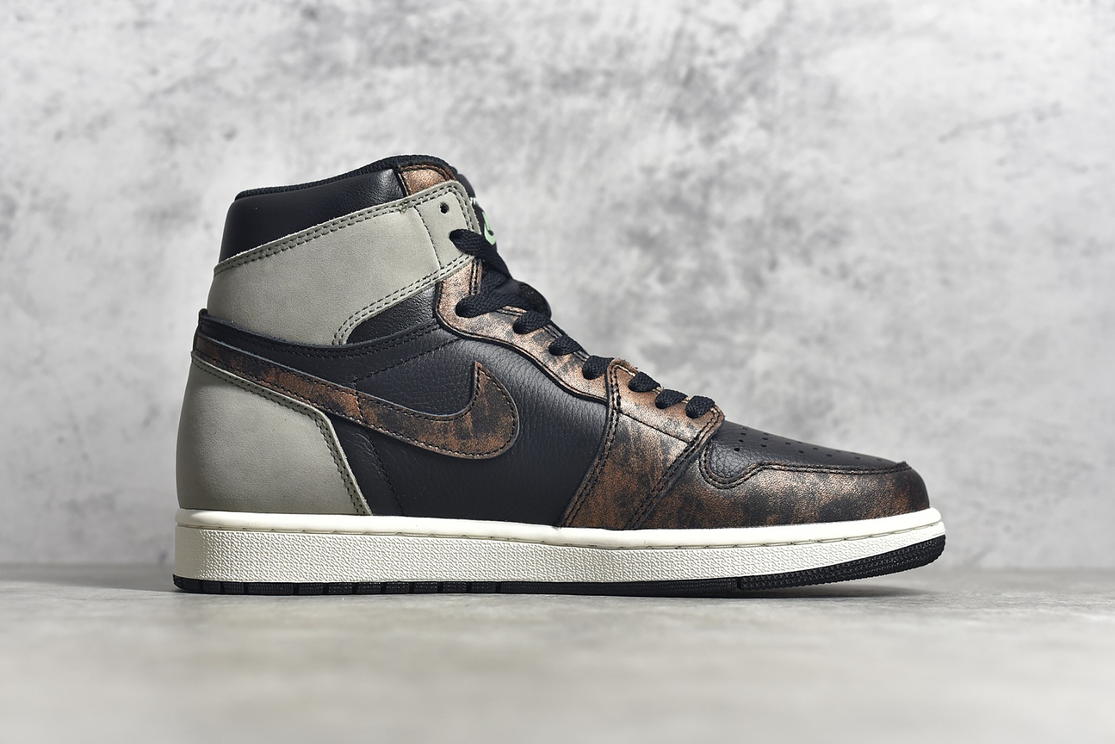 AirJordan1HighSHOES
