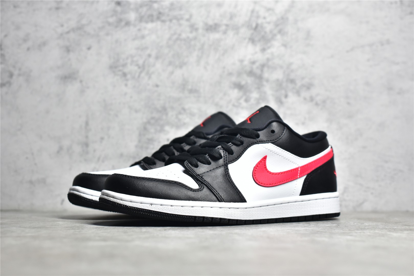 AirJordan1LowSHOES